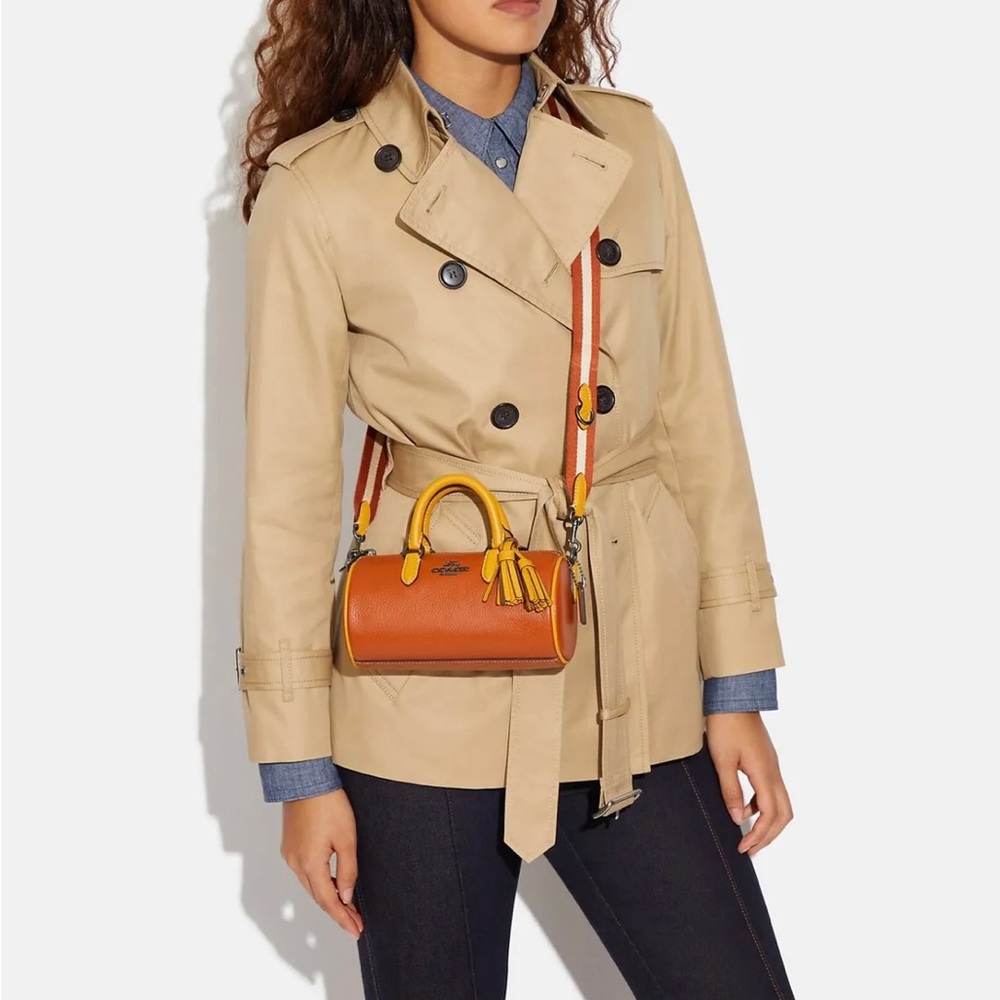 BNWT Coach Lacey Crossbody Bag in Signature Canvas (CB876) QB/ Sunset Multi